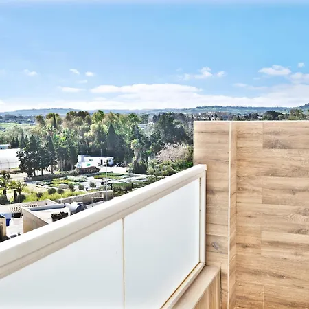 Xc4 - Penthouse, 3 Bedroom, Modern, Designer - Apartment