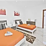Апартаменты Xc4 - Penthouse, 3 Bedroom, Modern, Designer - *
